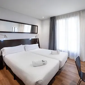 *** Hotel Petit Palace Arana España